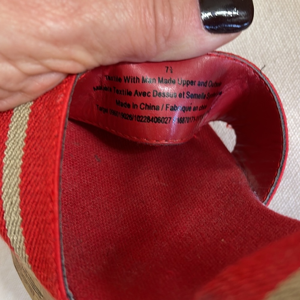 Super Cute Merona Red & Taupe Elastic Strap Wedge Sandals Size 7.5 - Picture 9 of 16